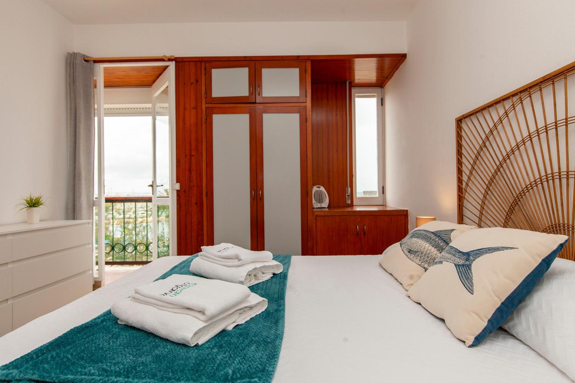 De 60 M2 Com 2 Apartamento *