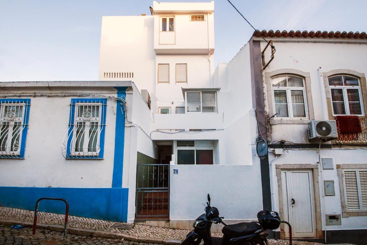 De 60 M2 Com 2 * Lagos